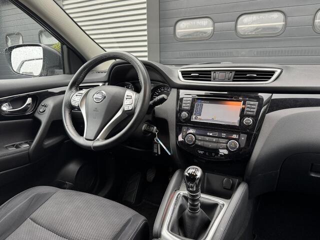 Nissan QASHQAI 1.2 N-Connecta | Navigatie | Camera | DAB | Lichtmetalen Velgen | Trekhaak |