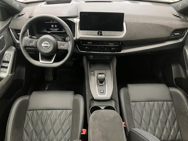 Nissan QASHQAI 1.3 MHEV Xtronic Tekna Plus / 1800kg Trekgewicht / Panoramadak / Lederen Bekleding / Bose Audio / Elektrische Stoelen met Geheugen / Google Maps Navigatie / Stoel- en Stuurverwarming / Verwarmde Voorruit / 360 Graden Camera /