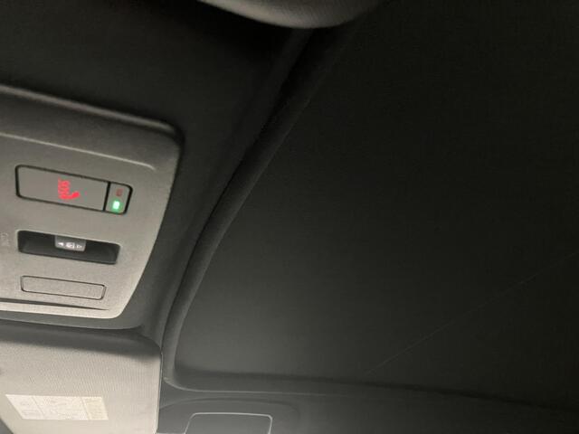 Nissan QASHQAI 1.3 MHEV Xtronic Tekna Plus / 1800kg Trekgewicht / Panoramadak / Lederen Bekleding / Bose Audio / Elektrische Stoelen met Geheugen / Google Maps Navigatie / Stoel- en Stuurverwarming / Verwarmde Voorruit / 360 Graden Camera /