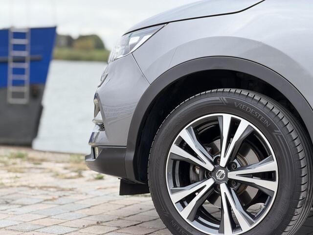 Nissan QASHQAI 1.2 N-Connecta|Stoelverwarming|360|Pano|Facelift