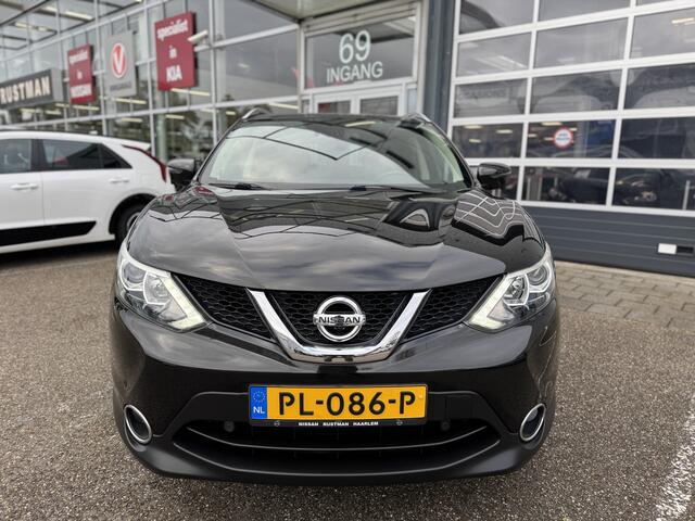 Nissan QASHQAI 1.2 N-Connecta Design Pack. Trekhaak afneembaar max. 1.200kg