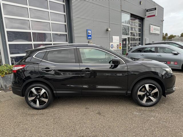 Nissan QASHQAI 1.2 N-Connecta Design Pack. Trekhaak afneembaar max. 1.200kg