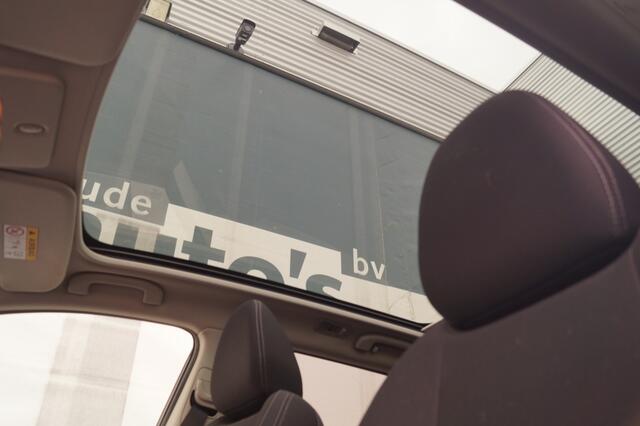Nissan QASHQAI 1.2 N-Connecta -PANO-CAM-ECC-NAVI-TREKHAAK-