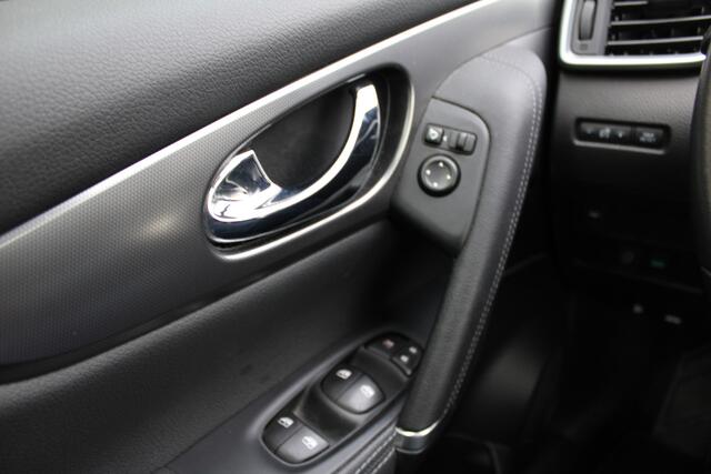 Nissan QASHQAI 1.2 Automaat Tekna navi/panodak/19"LM /Clima/Cruise/Camera