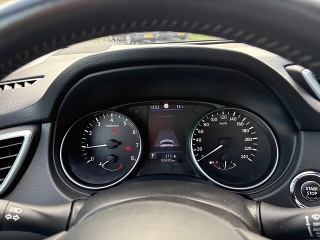 Nissan QASHQAI 1.3 DIG-T Tekna | Navi | Camera 360 | Trekhaak | 93680 km Dealeronderhouden