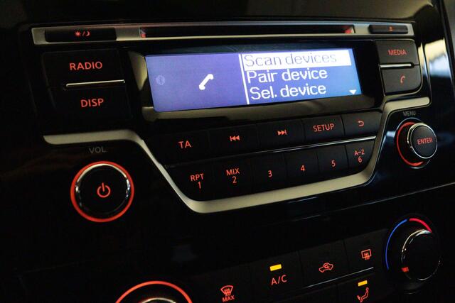 Nissan QASHQAI 1.2 Visia | BLUETOOTH | PDC V+A | STOELVERW | LANE-ASSIST | TREKHAAK AFN |