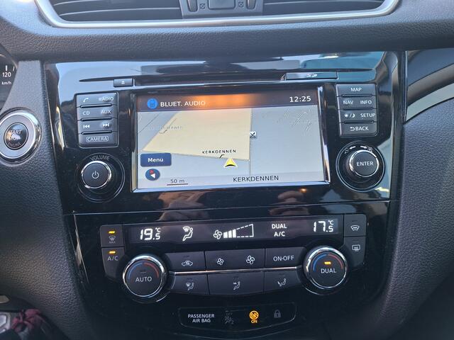 Nissan QASHQAI Qashqai 1.6 N-Connecta Trekhaak Panoramadak RIJKLAAR