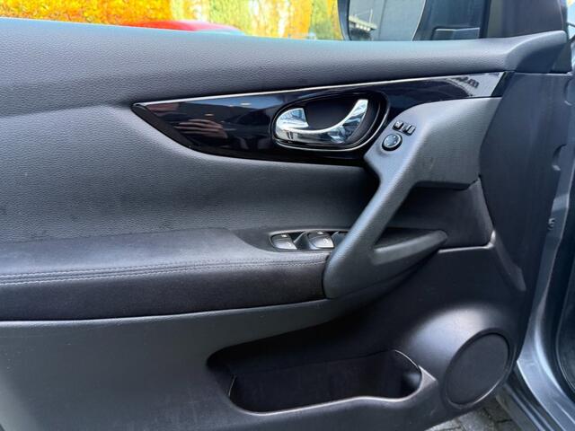 Nissan QASHQAI 1.3 DIG-T Edition 140pk,Panorama,Carplay,Clima,Cruise,Camera,PDC