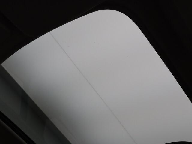 Nissan QASHQAI 140pk DIG-T N-Connecta 360° Camera | Cruise | Navi | Parkeersens. v+a | Panoramadak