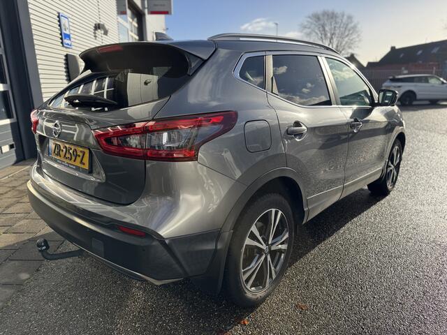 Nissan QASHQAI 1.3 DIG-T N-Connecta Design Automaat Pano Halfleder Trekhaak