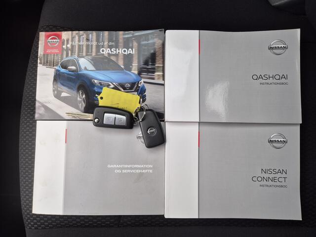 Nissan QASHQAI 1.3 MHEV Visia Handgeschakeld / Dealer onderhouden / Trekhaak Vast / Trekgewicht 1300 kg / Stoelverwarming / Cruise control / Airco / Elektrische ramen voor en achter / Parkeersensoren voor en achter /