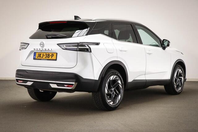 Nissan QASHQAI 1.3 MHEV Xtronic Business Executive | PANORAMADAK | HEAD UP | STUURVERWARMING | DAB | APPLE | 360 CAMERA