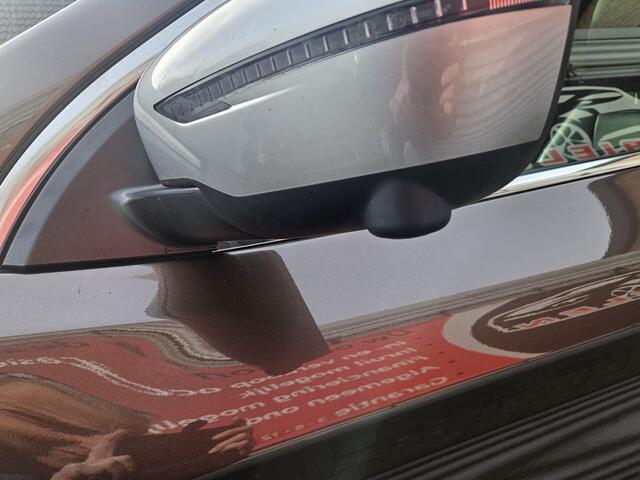 Nissan QASHQAI 1.2 Tekna + FULL OPTIONS AUTOMAAT AUTOMAAT TEKNA + *** PANORAMDAK-360 CAMERA-FULL LEDER-NAVIGATIE-19" SP.WIELEN-BOSE-TREKHAAK,FULL OPTIONS***