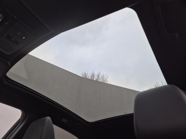 Nissan QASHQAI 1.3 MHEV Xtronic Tekna Plus Automaat / Fabrieksgarantie tot 03-2028<100.000 km / Facelift / Cold Pack / HUD / Trekgewicht 1800 Kg / Panoramadak / Elektrische achterklep / Bose Audio Systeem /