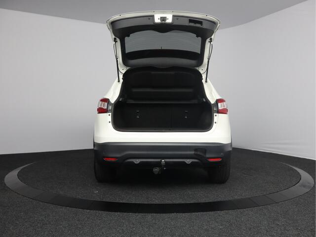 Nissan QASHQAI 1.2 N-Connecta Panorama | Trekhaak | 360° Camera