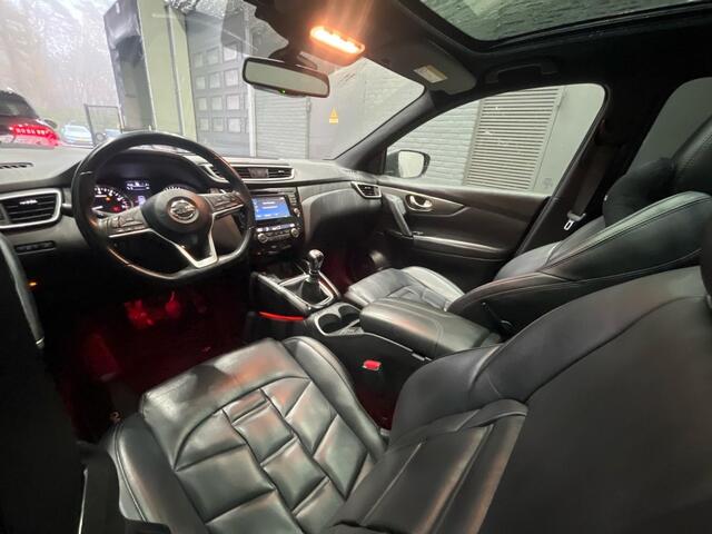 Nissan QASHQAI 1.6 Tekna + | Panoramadak | Leder | Bose Audio | Getint Glas | 19 Inch