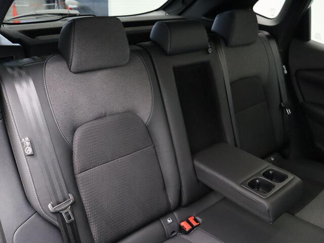 Nissan QASHQAI 158pk MHEV Xtronic N-Connecta | Headup display | 18" Velgen | Stoel, Stuur en Voorruitverwarming | Adaptieve Cruise Control | Elektrische Achterklep |