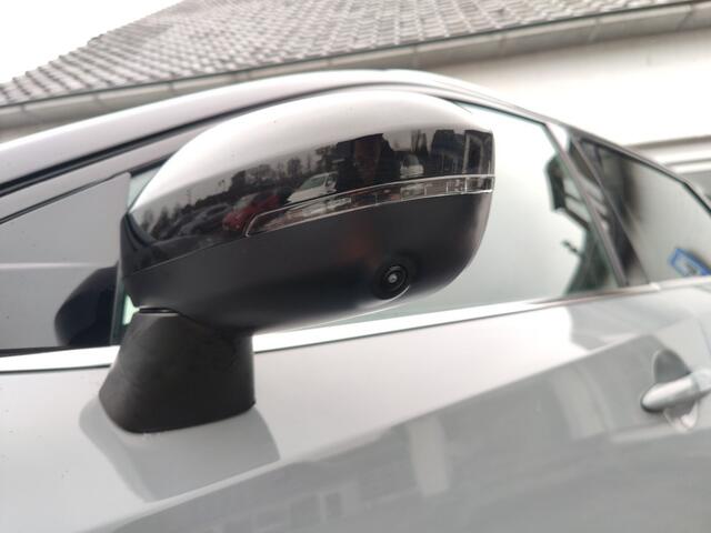 Nissan QASHQAI 1.3 MHEV Xtronic Business Executive