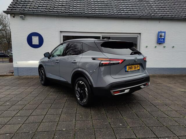 Nissan QASHQAI 1.3 MHEV Xtronic Business Executive