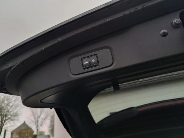 Nissan QASHQAI 1.3 MHEV Xtronic Business Executive