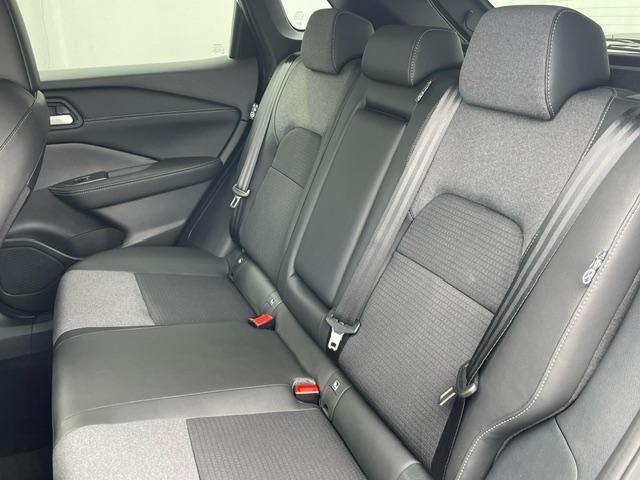 Nissan QASHQAI 1.3 MHEV N-Connecta / ¤4500,- Nissan Voorraad Voordeel / NIEUW Uit Voorraad Leverbaar! / Panoramadak / Google Maps Navigatie / Stuur- & Stoelverwarming / 360° Camera / Stuur- en Stoelverwarming voor / Voorruit Verwarming / Adaptieve Cruise Control / Clima