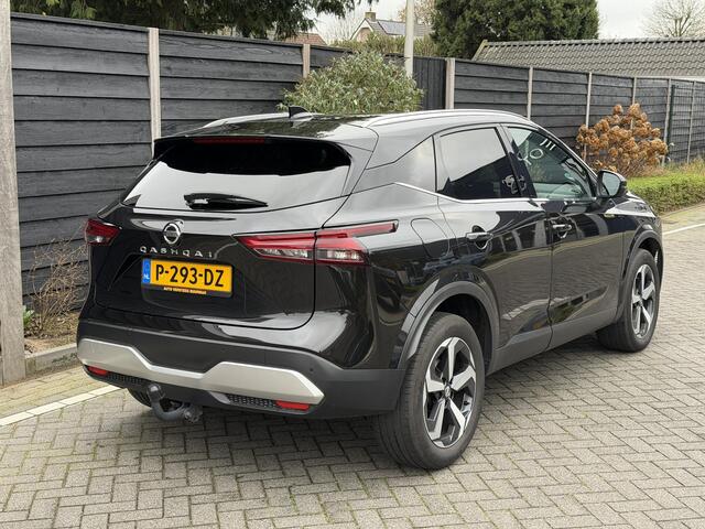 Nissan QASHQAI N-Connecta 1.3 MHEV 158PK Xtronic Automaat Navigatie, Rondomzichtcamera, Keyless, Trekhaak, Panoramadak, Elektrische Kofferklep