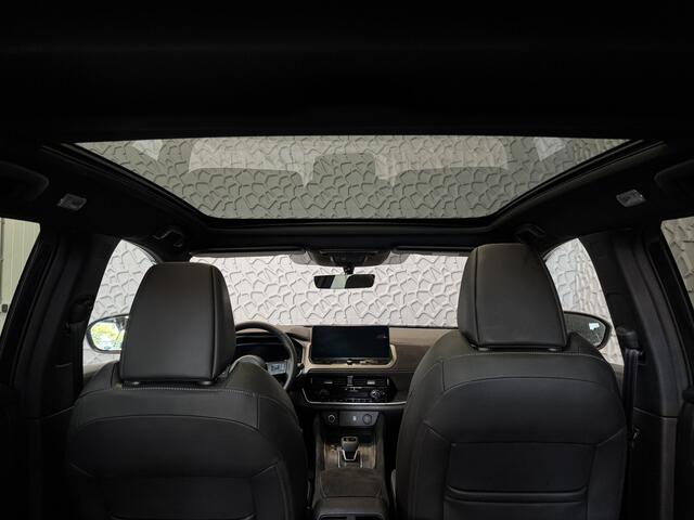 Nissan QASHQAI 1.3 MHEV 160PK TEKNA PLUS BOSE 20''LMV LEER ALCANTARA PANO MASSAGE BOSE STOEL/STUUR/RUIT VERW MATRIX.LED ELEK.KLEP HEADUP 20''LMV GOOGLE NAVI 03/2025
