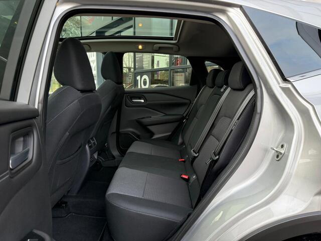 Nissan QASHQAI 1.3 MHEV Premiere Edition *Trekhaak & ACC*