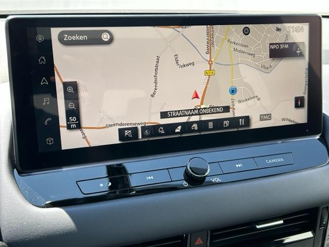 Nissan QASHQAI 1.5 e-Power Tekna Plus / Panoramadak / Head-Up Display / All Season Banden / Elektrisch Verstelbare Voorstoelen met Geheugen voor Bestuurder / Apple Carplay & Android Auto / Elektrische Achterklep / Adaptieve Cruise Control / Stoel & Stuurverwarming / Voo