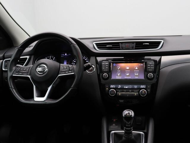 Nissan QASHQAI 1.2 Tekna | Panoramadak | Rondomzicht camera | Elektrisch verstelbare bestuurderstoel | Climate control | Navigatie | Trekhaak |