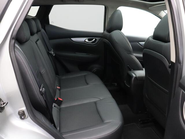 Nissan QASHQAI 1.2 Tekna | Panoramadak | Rondomzicht camera | Elektrisch verstelbare bestuurderstoel | Climate control | Navigatie | Trekhaak |