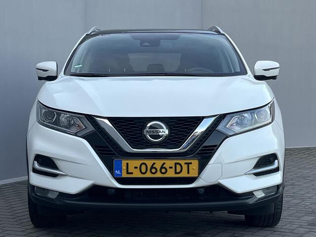 Nissan QASHQAI 1.3 DIG-T Design Edition / Trekhaak 1500kg) / Dealeronderhouden / Panoramadak / Climate Control / Cruise Control / Rondzichtcamera / Apple Carplay/Android Auto / Navigatie /