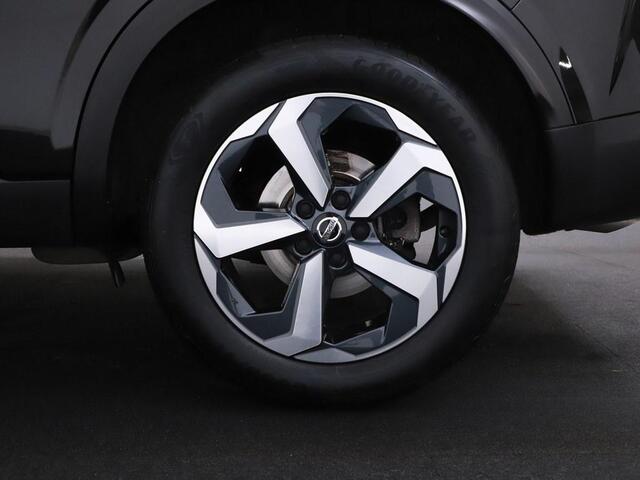 Nissan QASHQAI 1.3 MHEV Premiere Ed. Pano/Trekhaak/Winterset