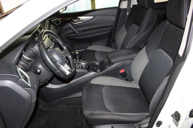 Nissan QASHQAI 1.2 CONNECT EDITION Panorama Camera Navi 18LM Topstaat