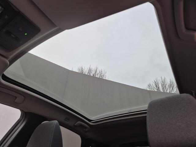 Nissan QASHQAI 1.3 MHEV Xtronic N-Connecta Automaat / Fabrieksgarantie tot 03-2028<100.000 / Facelift / Panoramadak / Cold Pack / Pack Easy / Head-up display / Elektrische achterklep / Trekgewicht 1.800 Kg / Adaptief CC /