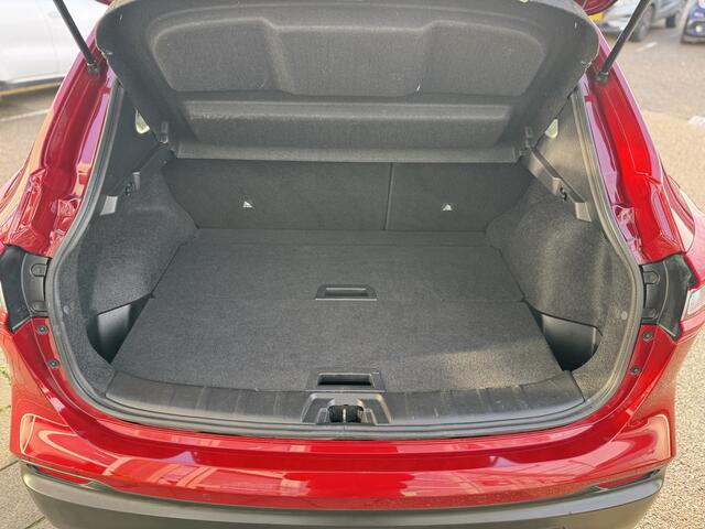 Nissan QASHQAI 1.3 DIG-T Design Edition