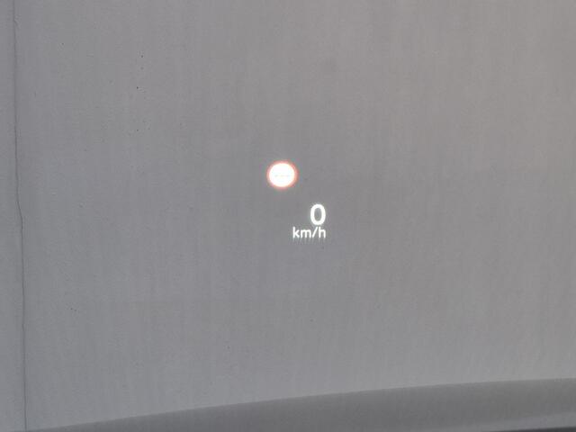 Nissan QASHQAI 1.3 MHEV Xtronic Tekna Plus Automaat / Fabrieksgarantie tot 04-2028<100.000 / Dealer onderhouden / Panoramadak / Elektrische achterklep / Head Up Display / Rondomzicht camera / Stoelen met massage functie /