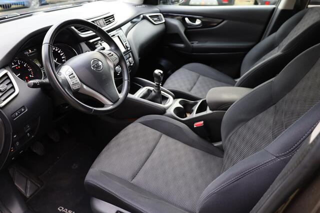 Nissan QASHQAI 1.2 N-Connecta 360-CAMERA CRUISE NAVI DAB LANE-ASSIST ELEC-SPIEGELS 2XPDC 18''LMV NAP