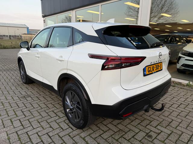 Nissan QASHQAI 1.3 MHEV Xtronic Trekhaak | Camera | Stoelverwarming