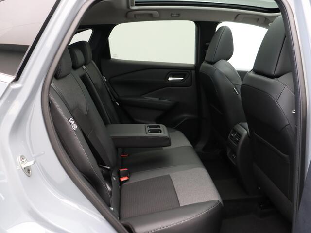 Nissan QASHQAI N-Connecta + Panoramisch glazen dak + Cold Pack Mild-Hybrid 158 Xtronic | 12.3" TFT digitale cockpit | Audiosysteem met DAB, Apple Carplay & Android Auto, USB-aansluiting, stuurwielbediening en 6 luidsprekers | Blind Spot Warning & Intervention (BSW + BSI