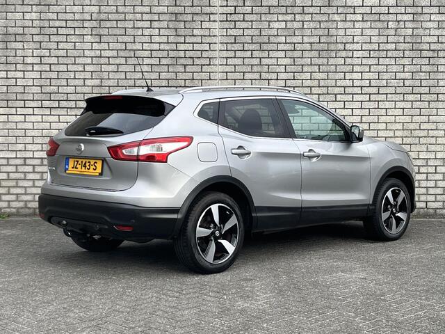 Nissan QASHQAI 1.2 N-Connecta | Panoramadak | Trekhaak | 360° Camera | Navigatie |