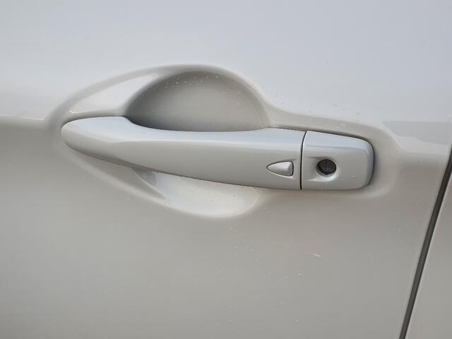 Nissan QASHQAI 1.2 Tekna Plus Navigatie, Panoramadak, Leder, 19"Lm, 360 Camera, Stoel/Voorruitverwarming