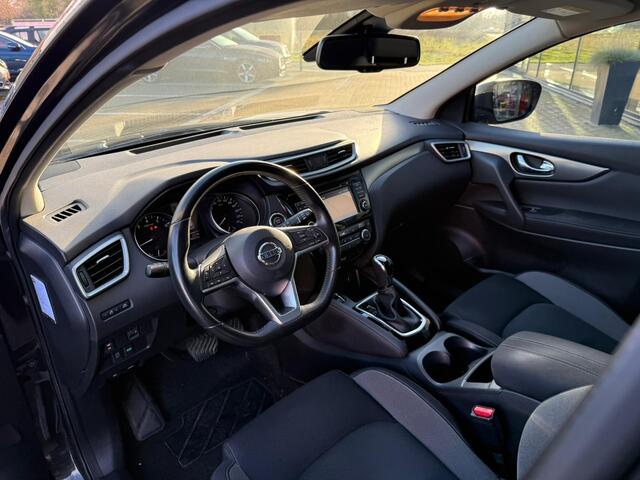 Nissan QASHQAI 1.2 N-Connecta *Panoramadak & Cruise Control*