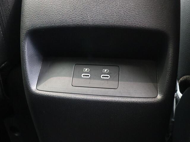 Nissan QASHQAI 158pk MHEV Xtronic N-Connecta | Headup display | 18" Velgen | Stoel, Stuur en Voorruitverwarming | Adaptieve Cruise Control | Elektrische Achterklep |