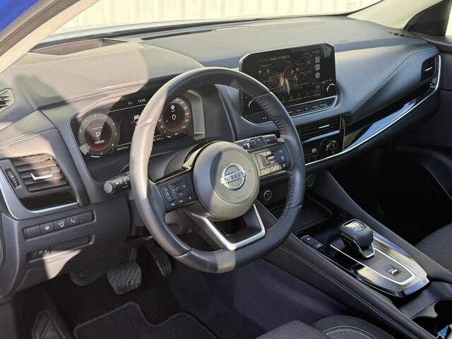 Nissan QASHQAI 1.3 MHEV Xtronic Premiere Edition / Trekhaak 1800 KG / Panoramadak / Head-up Display / Navigatie / 360 Graden Camera / Adaptive Cruise Control / Dual-Zone Climate Control /