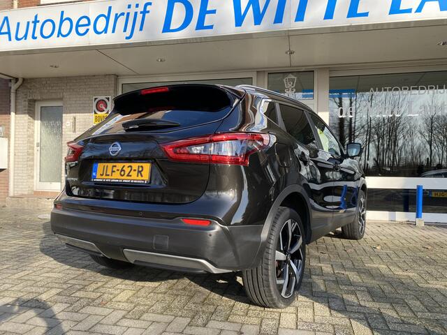 Nissan QASHQAI 1.3 DIG-T Tekna Panodak/Cruisecontr. ad./Dodehoek det./Rondomzicht camera/ Leder Alcant. bekleding/Navi Fullmap/KeylessEntry+start/Elektr. verst.bare stoel/Park.sensoren v+a/Stoelverw./Ledverl./Uitparkeerwaa