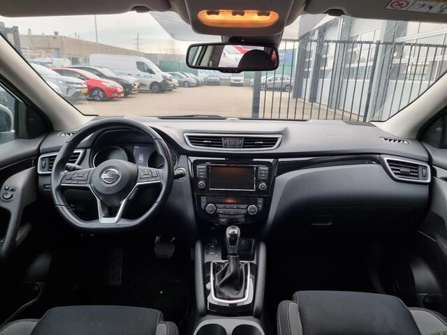 Nissan QASHQAI 1.3 DIG-T N-Connecta | Trekhaak | Navigatie | Stoelverwarming |