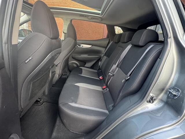 Nissan QASHQAI 1.3 DIG-T N-Connecta // NAVI // 360° CAMERA // CLIMA // CRUISE // TREKHAAK!! // PANO DAK //