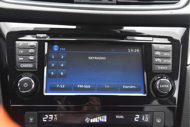 Nissan QASHQAI 1.2 N-Connecta | Trekhaak | Pano |