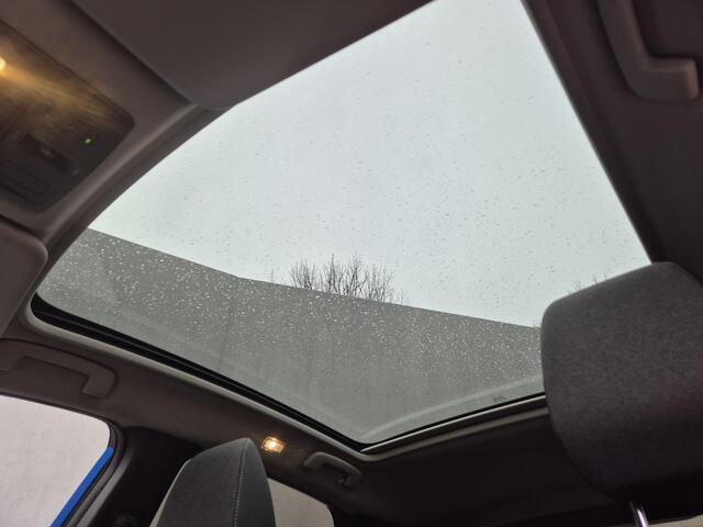 Nissan QASHQAI 1.3 MHEV Xtronic N-Connecta Automaat / Fabrieksgarantie tot 03-2028<100.000 / All season banden / 1.800 kg trekgewicht / Panorama dak / Elektrische klep / Head Up Display / Camera 360° / Cold pack & Pack Easy / Stuur-, stoel- en voorruitverwarming / App